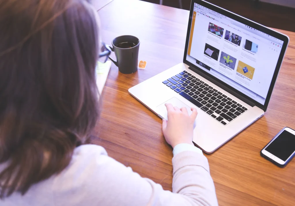 UploadArticle Login: How to Access UploadArticle Safely